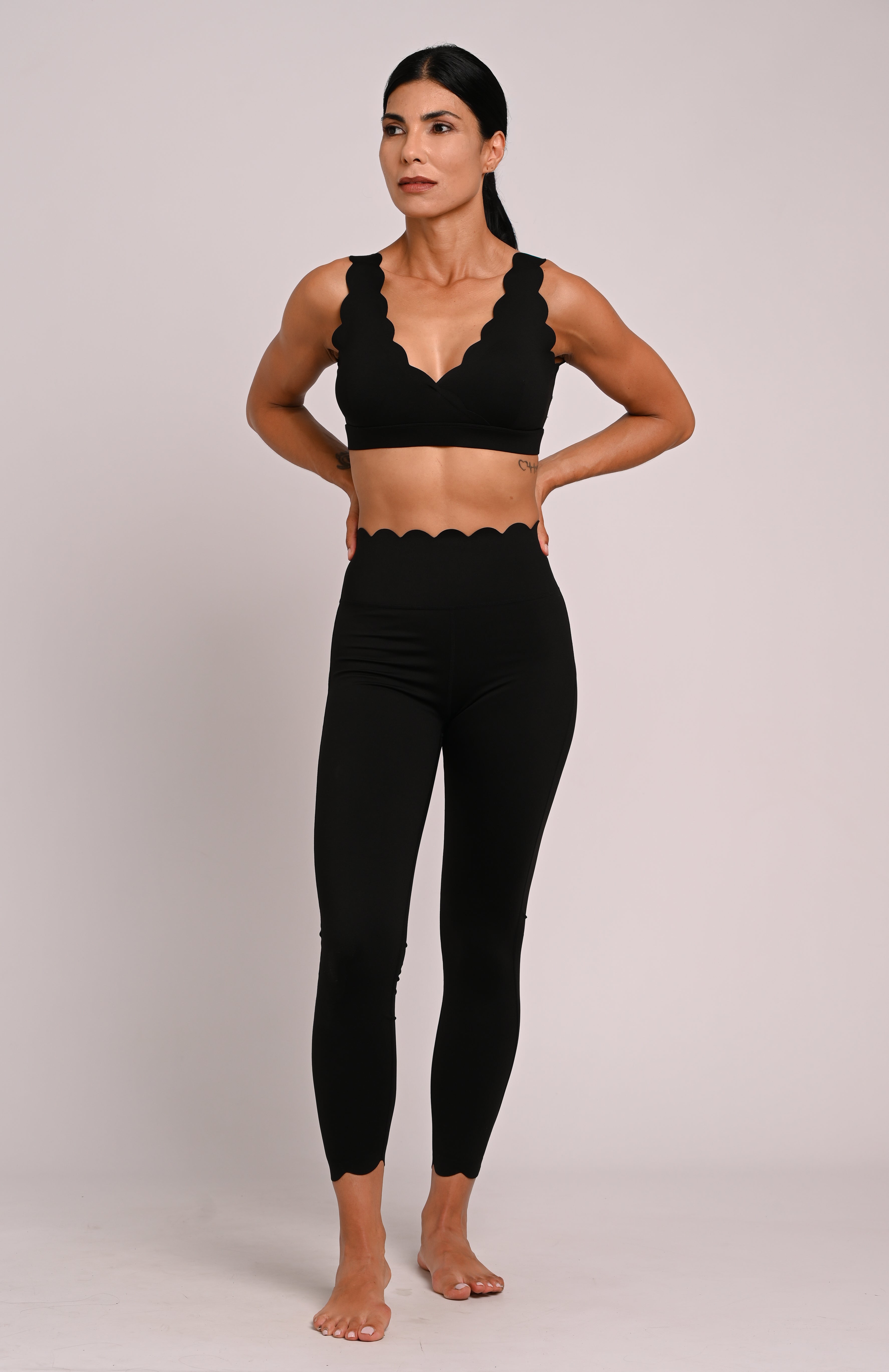 Top Cloud Cross negro