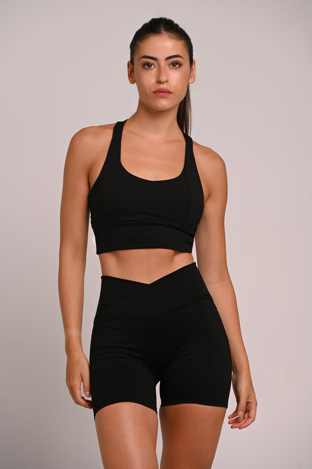 Short V Sculp negro