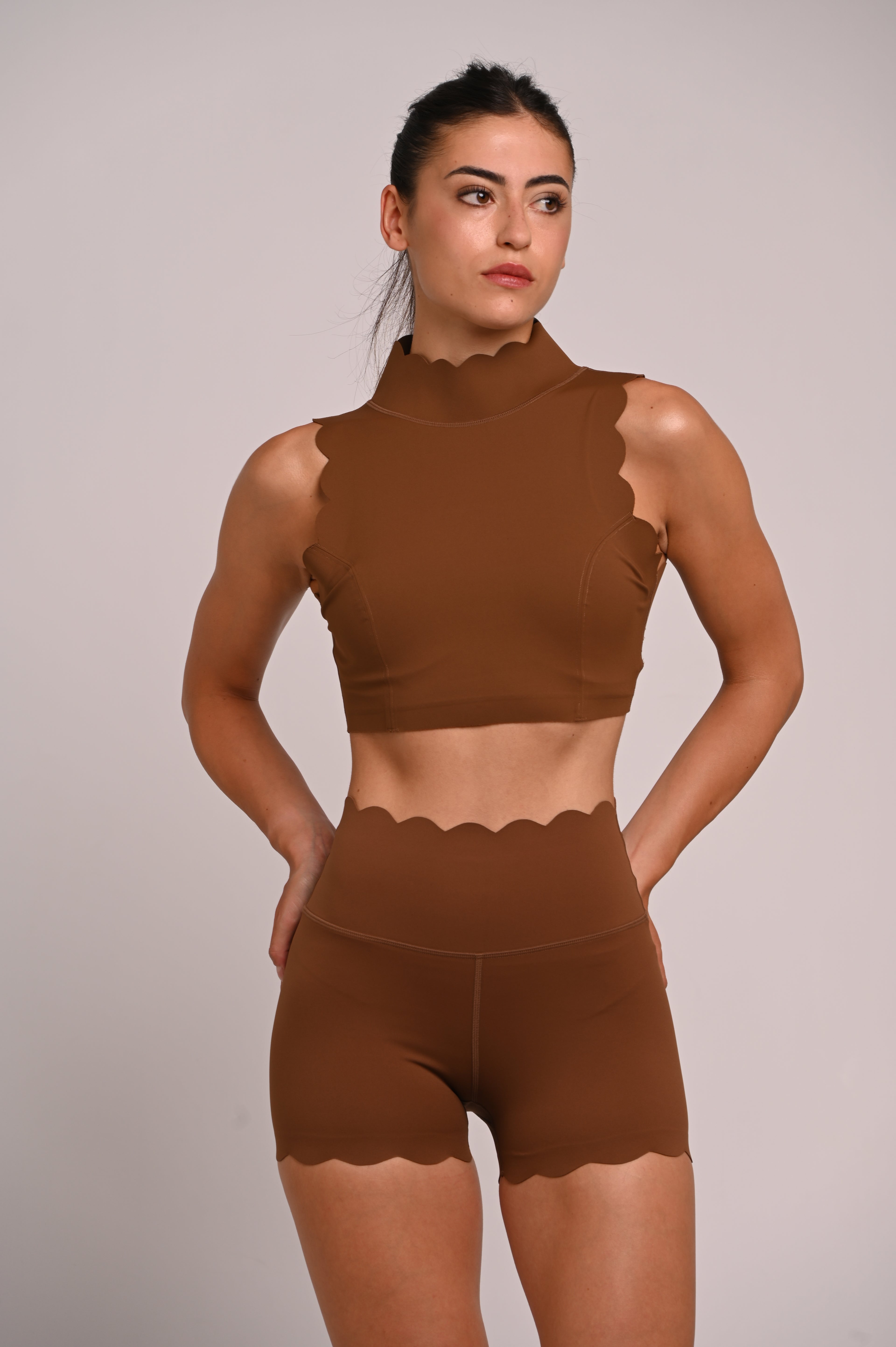 Short Cloud marron