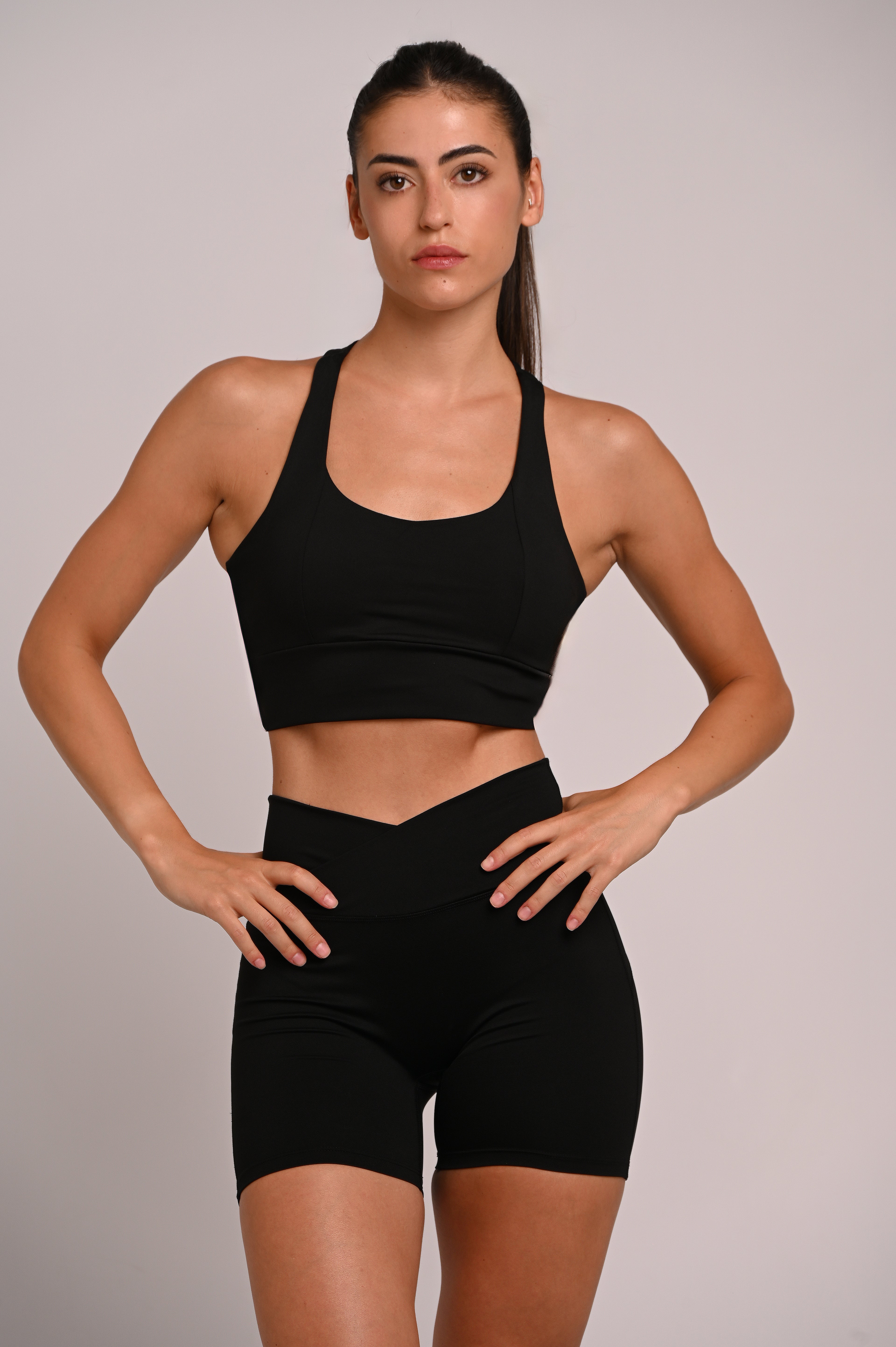 Short V Sculp negro