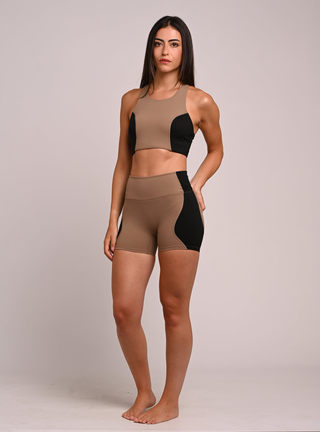 Short Wave marron y negro